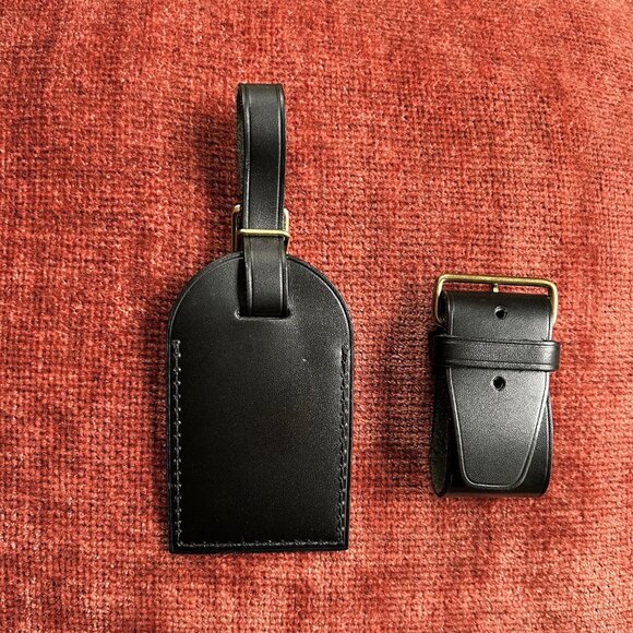 LOUIS VUITTON Luggage Tag and Poignet Black with Gold HW Large - Picture 3 of 6